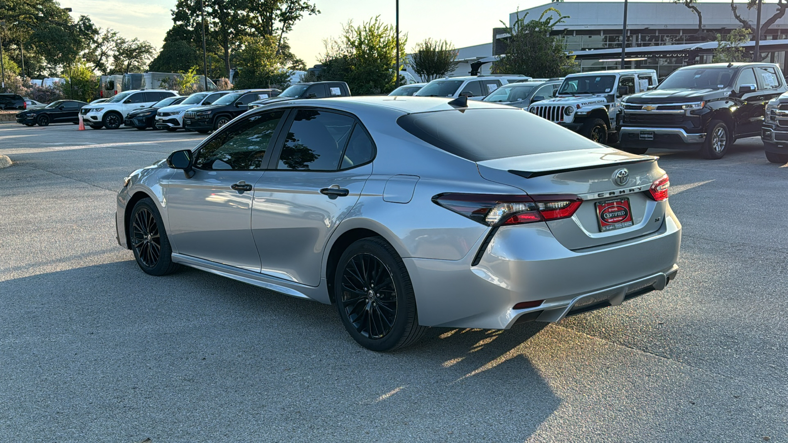 2022 Toyota Camry SE Nightshade 5