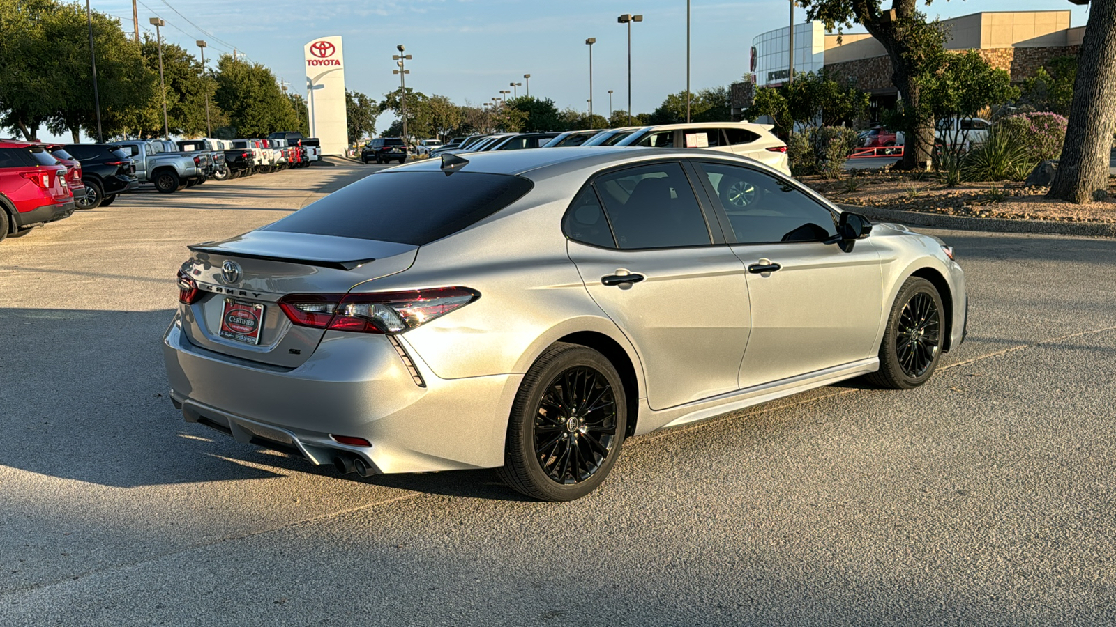 2022 Toyota Camry SE Nightshade 7