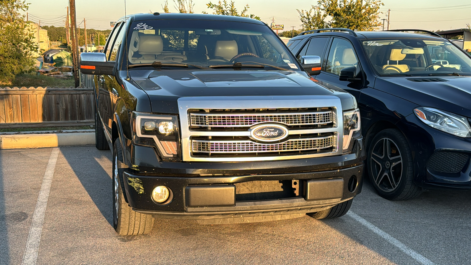 2010 Ford F-150 Lariat 2