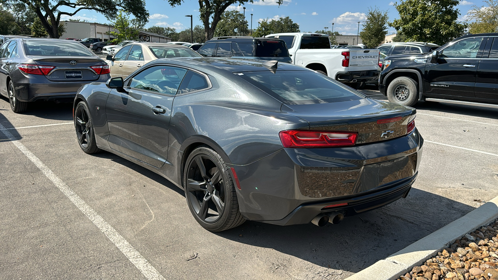 2017 Chevrolet Camaro 2LT 4