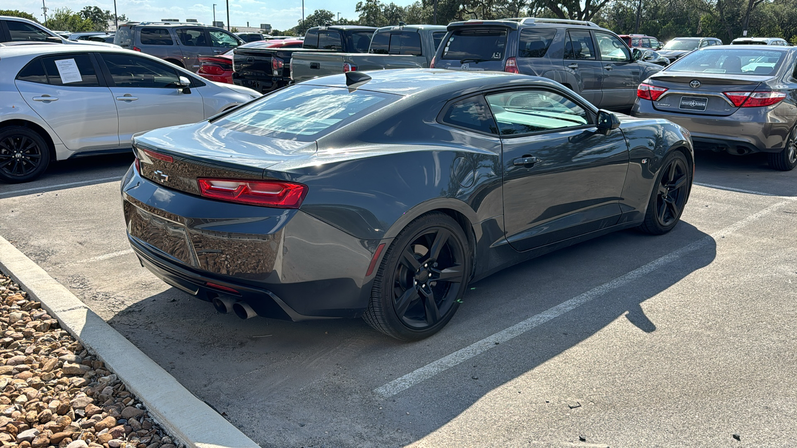 2017 Chevrolet Camaro 2LT 6