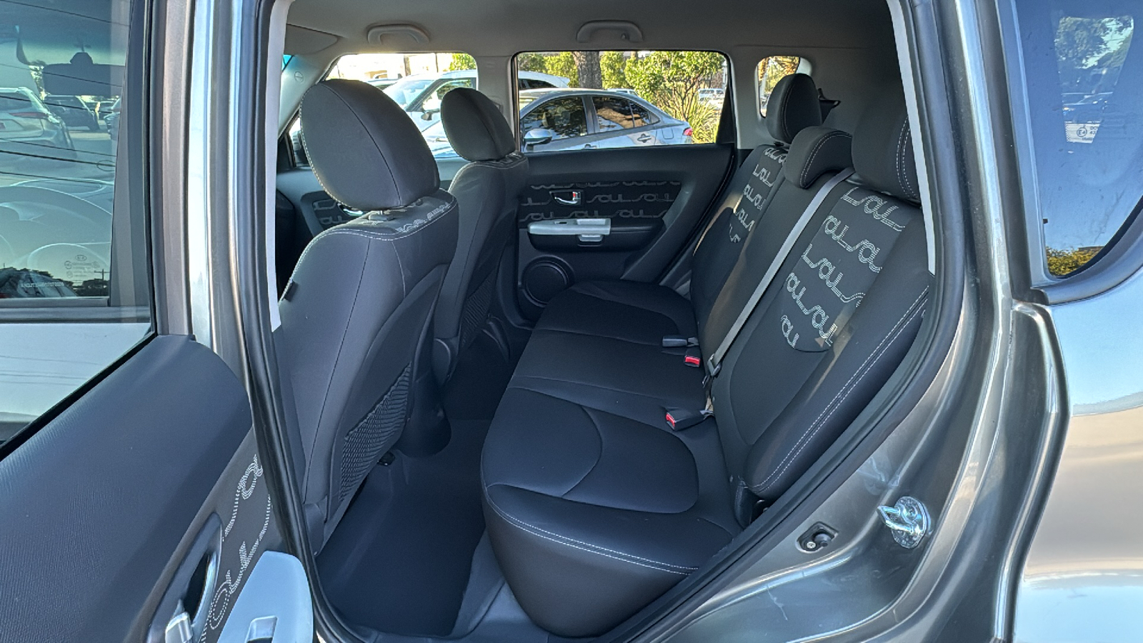 2012 Kia Soul Exclaim 16