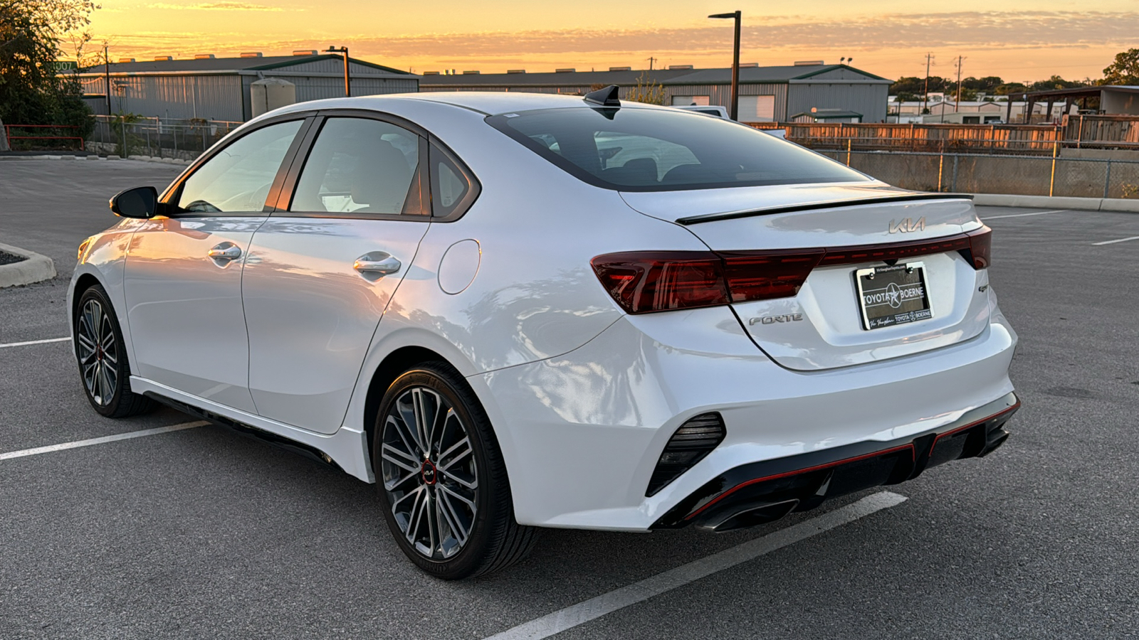 2023 Kia Forte GT 5