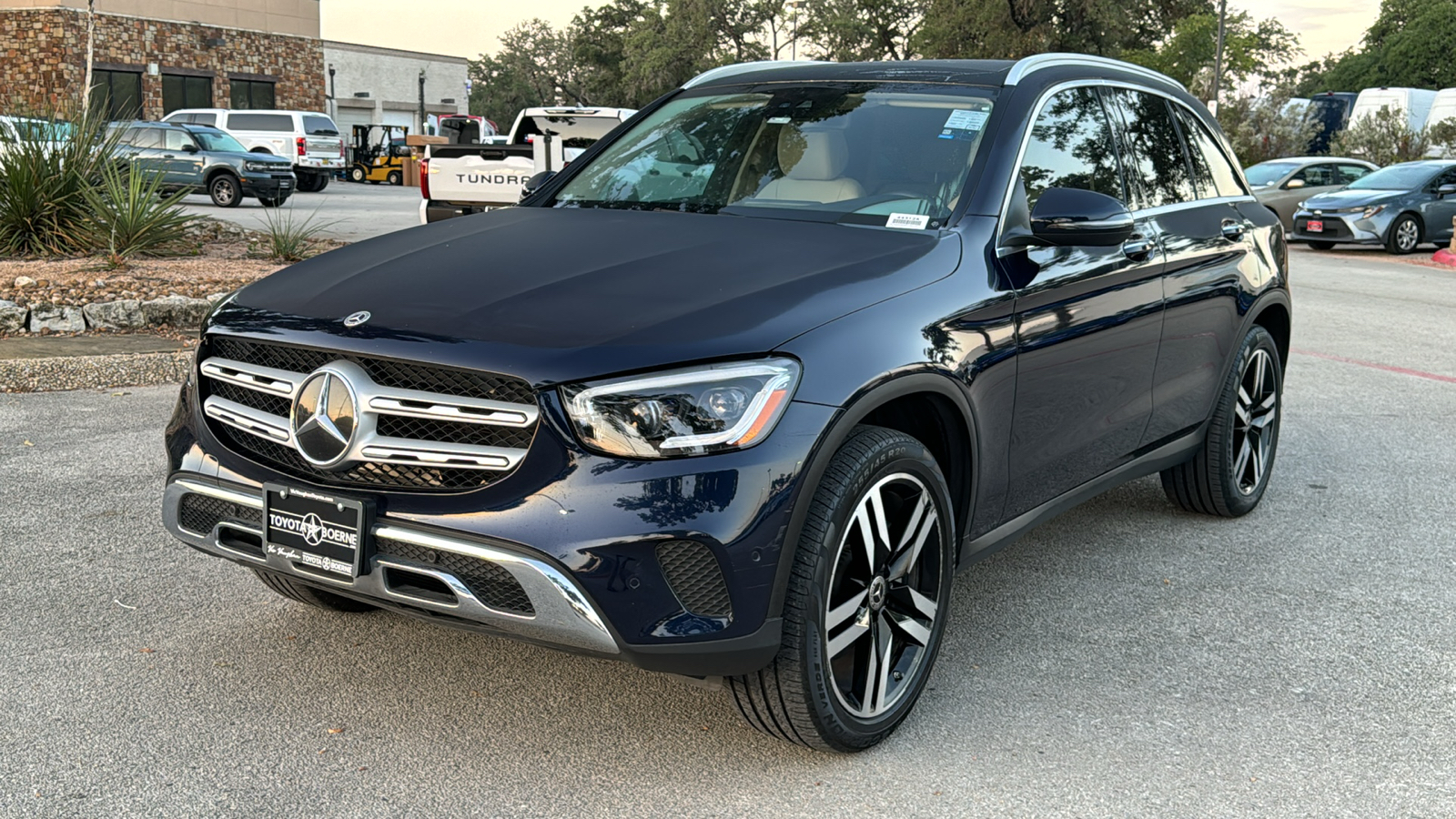 2021 Mercedes-Benz GLC GLC 300 3