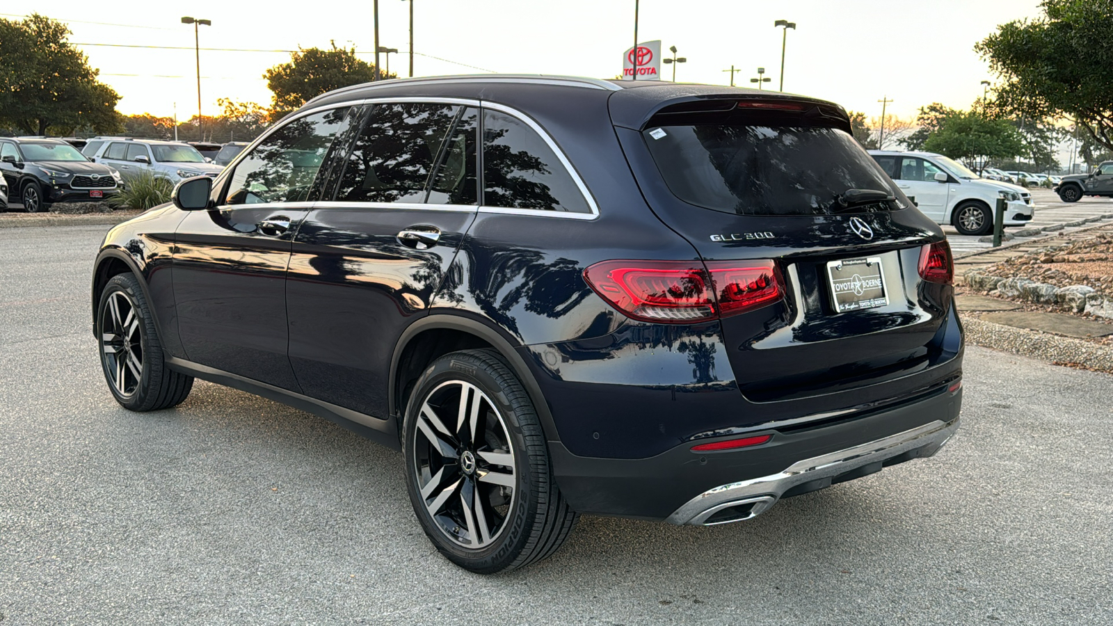 2021 Mercedes-Benz GLC GLC 300 5