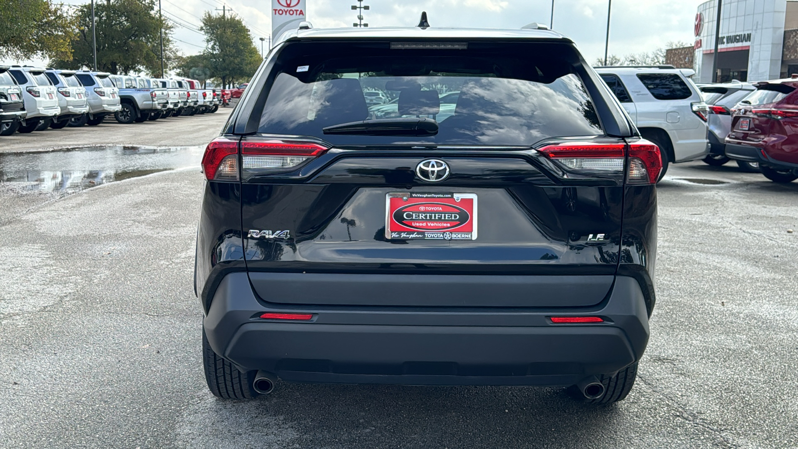 2021 Toyota RAV4 LE 6