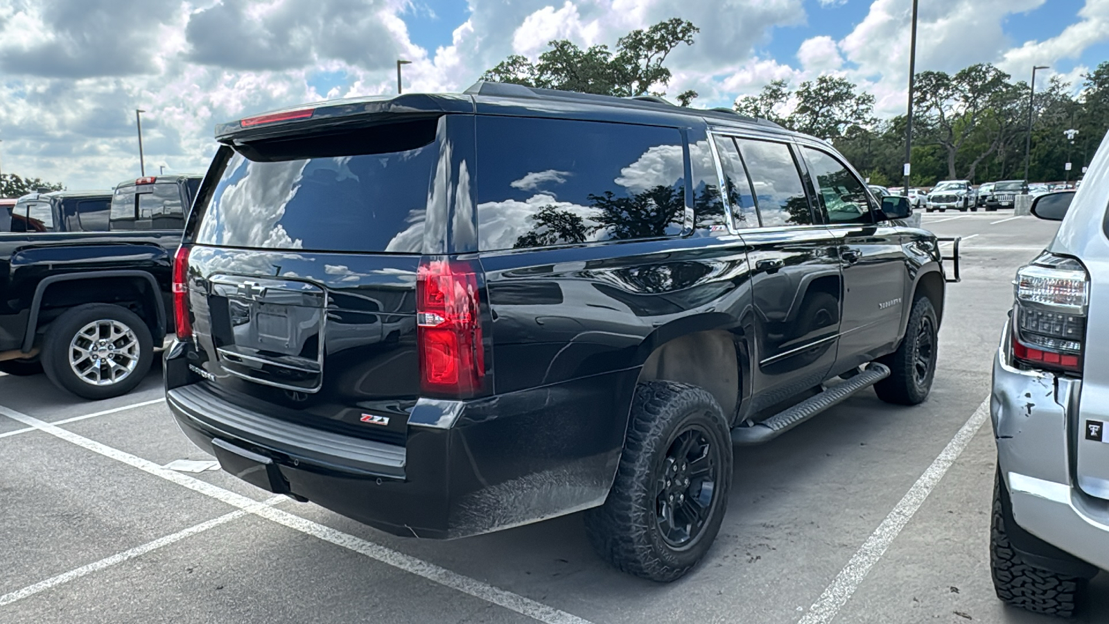 2018 Chevrolet Suburban LT 6