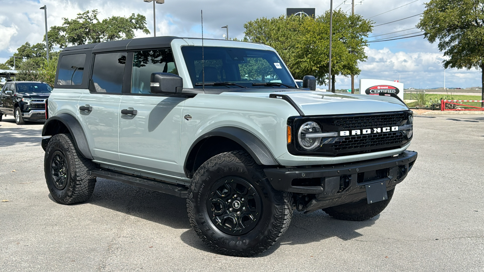 2022 Ford Bronco Big Bend 1