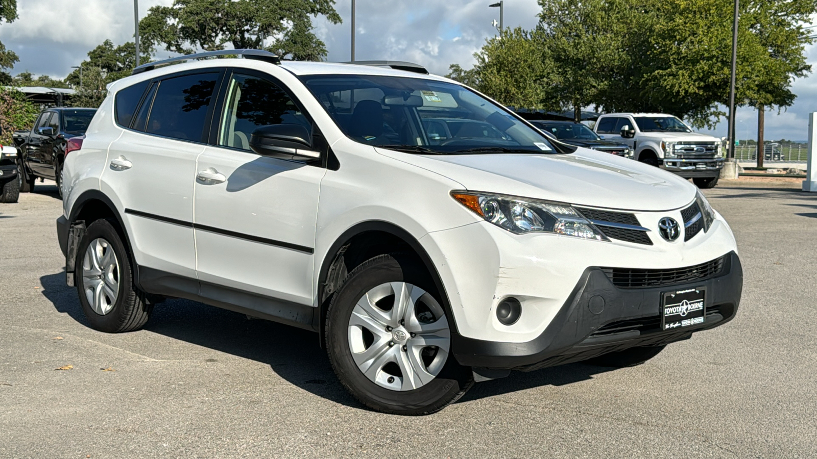 2013 Toyota RAV4 LE 1