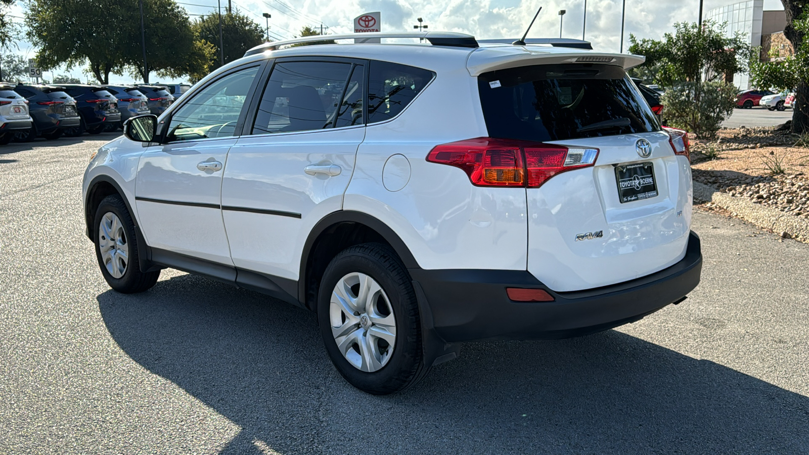 2013 Toyota RAV4 LE 5