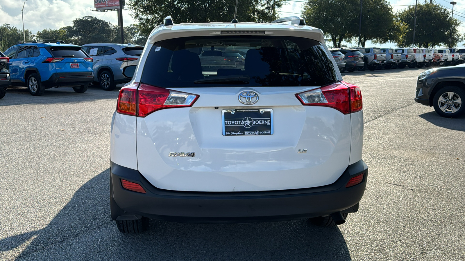 2013 Toyota RAV4 LE 6