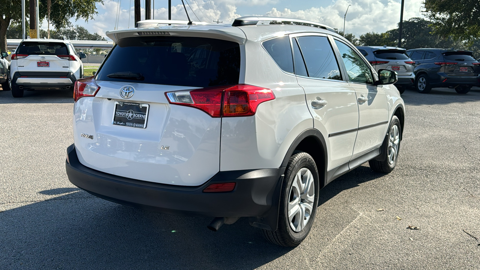 2013 Toyota RAV4 LE 7