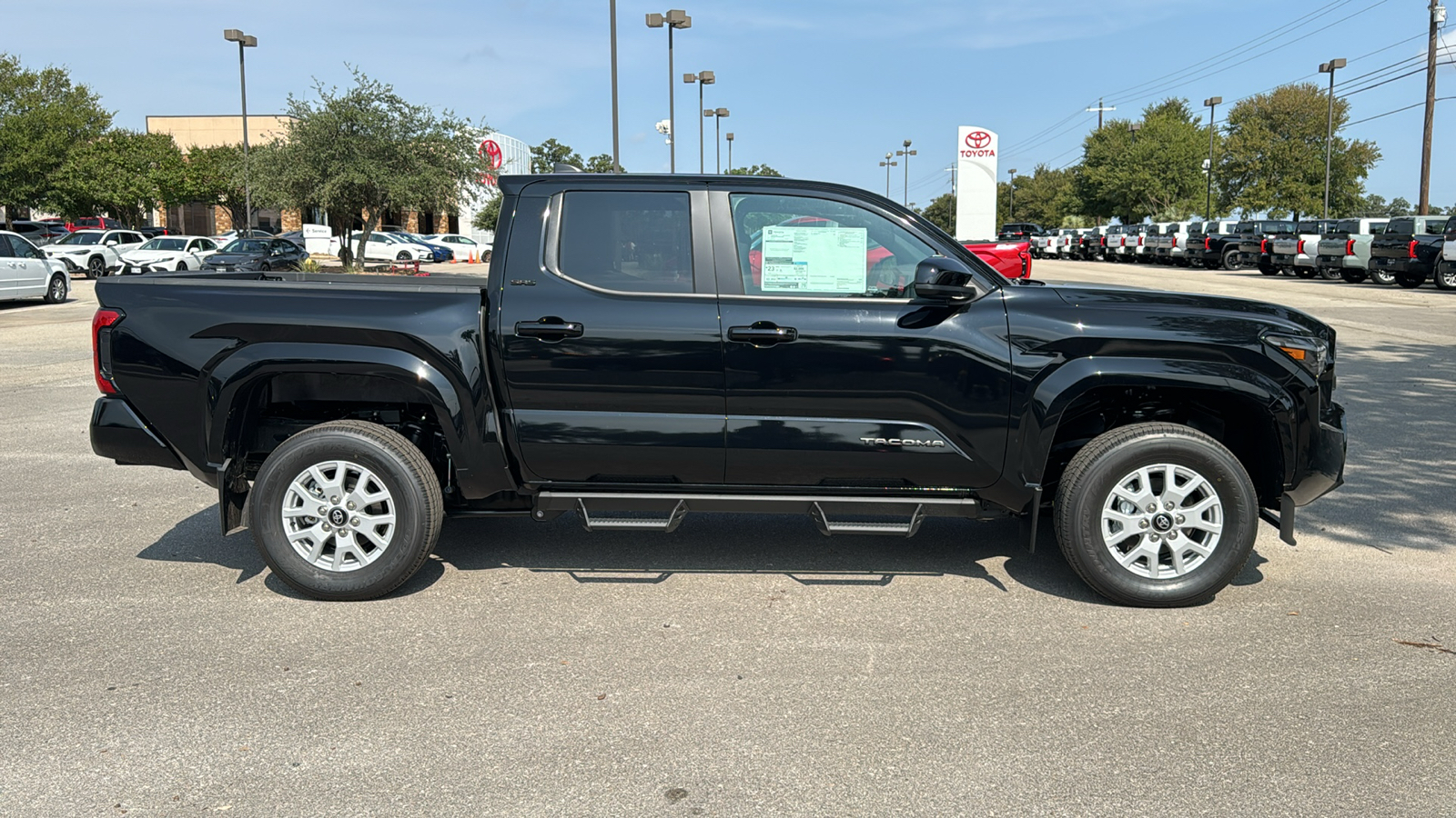 2024 Toyota Tacoma SR5 8