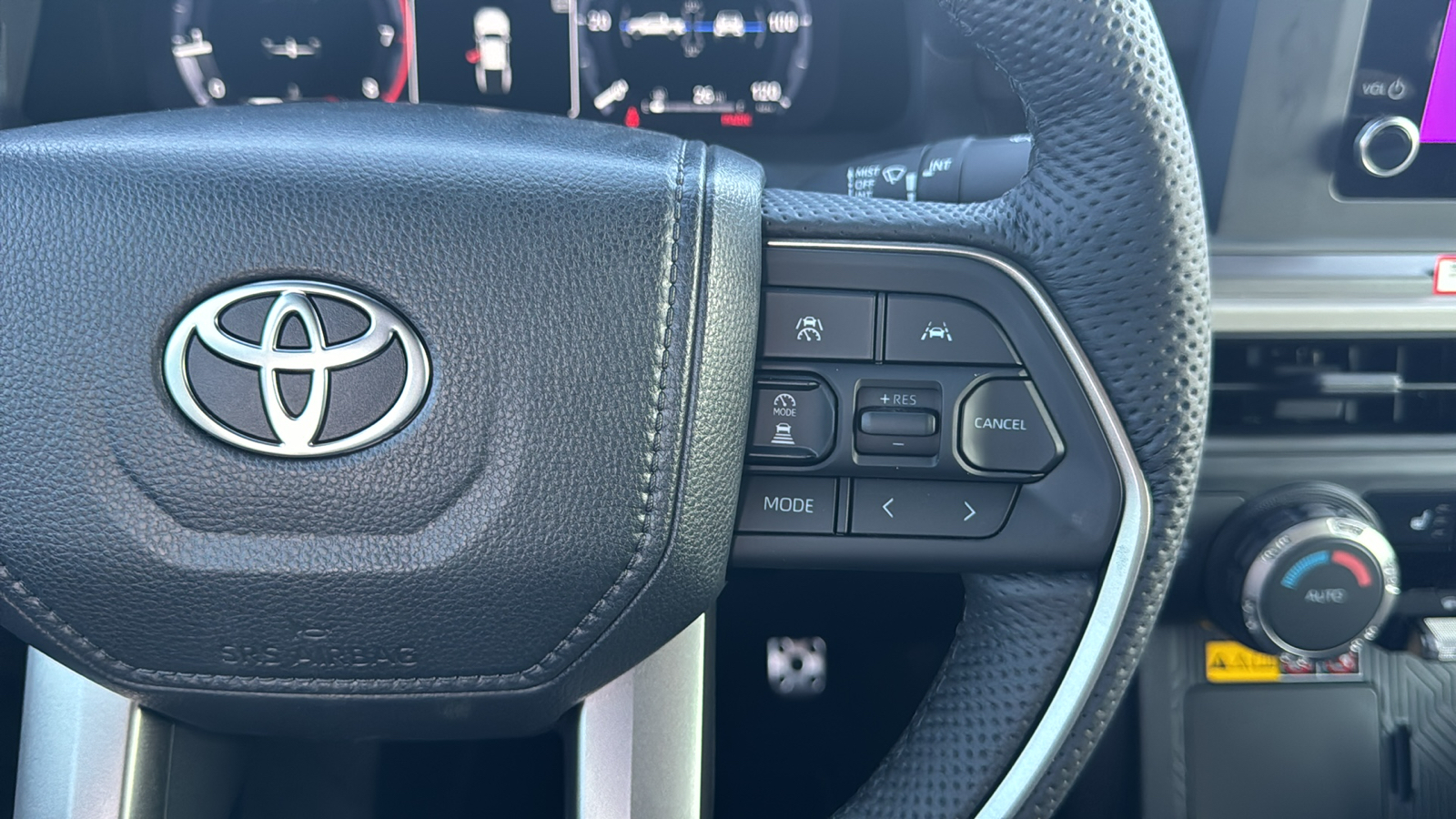 2024 Toyota Tacoma TRD Sport 21