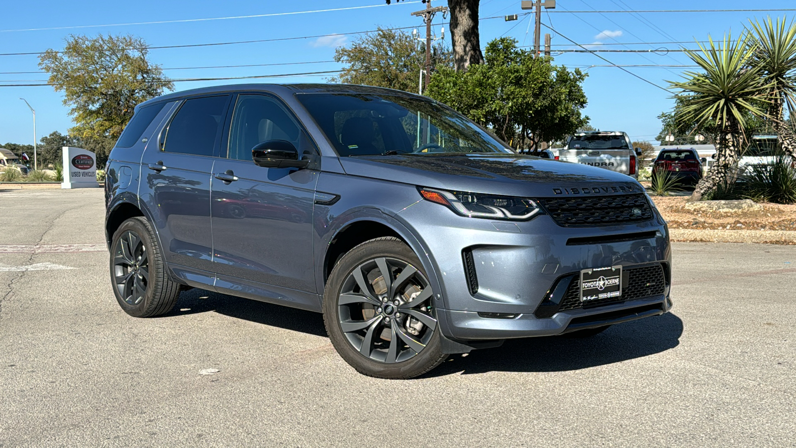 2022 Land Rover Discovery Sport SE R-Dynamic 2