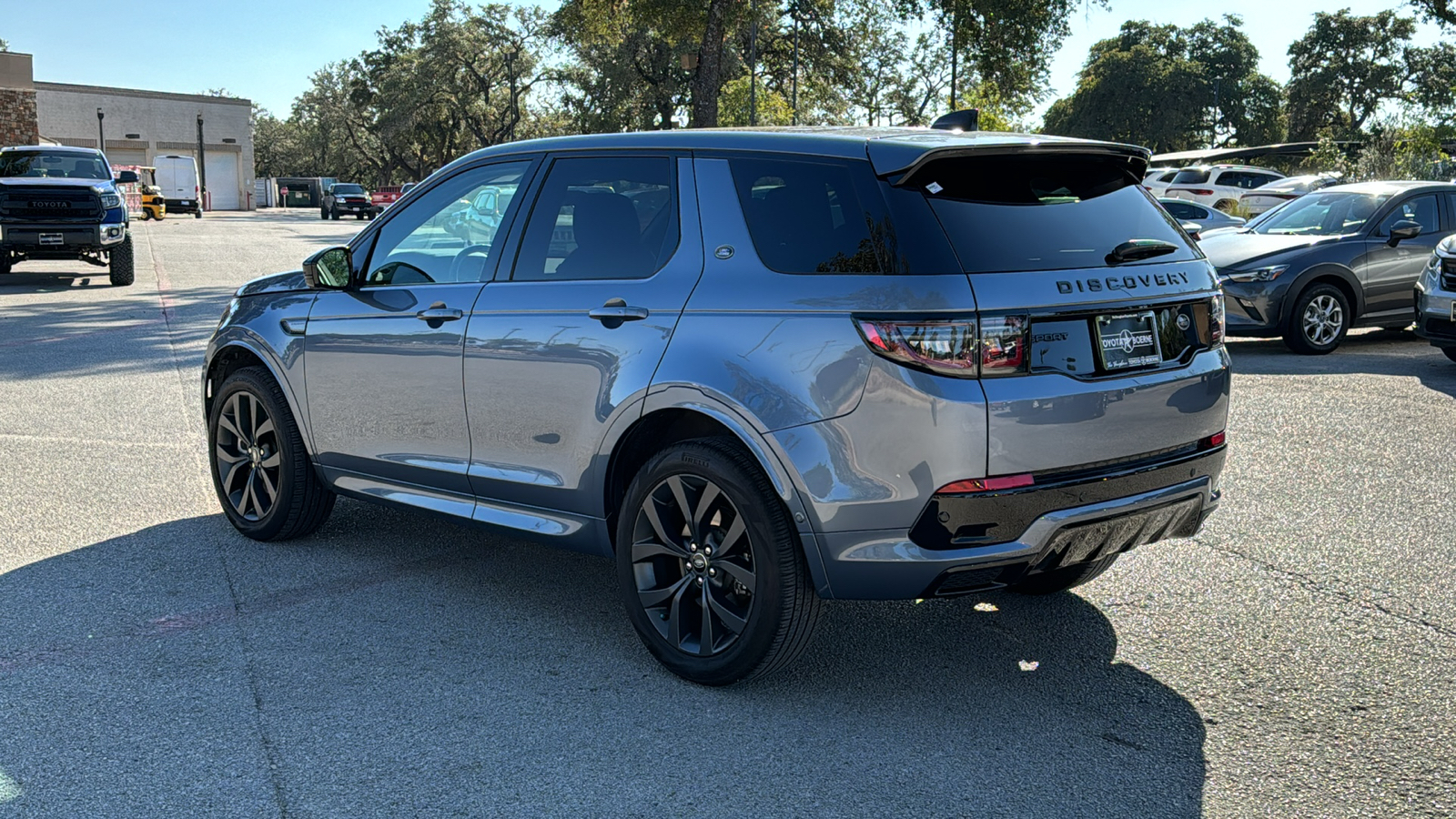 2022 Land Rover Discovery Sport SE R-Dynamic 6