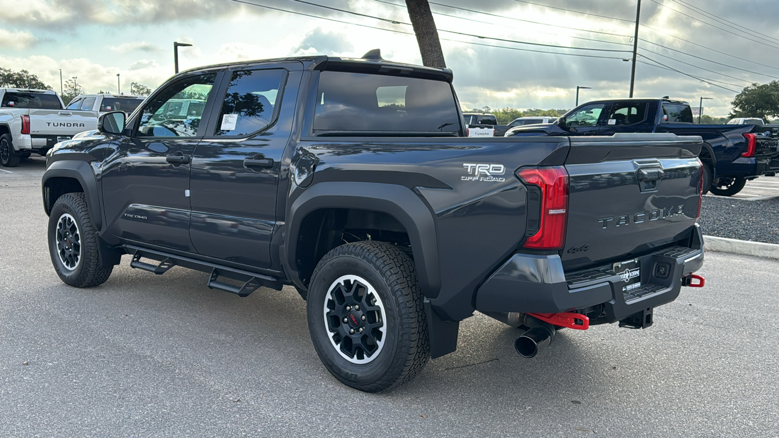 2024 Toyota Tacoma TRD Off-Road 6