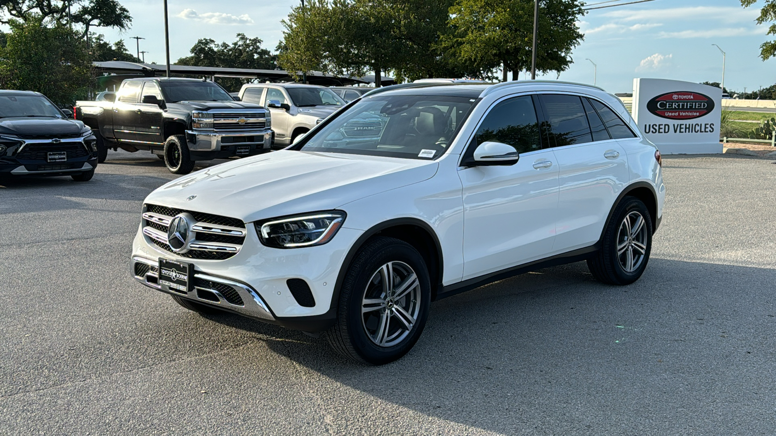 2021 Mercedes-Benz GLC GLC 300 3