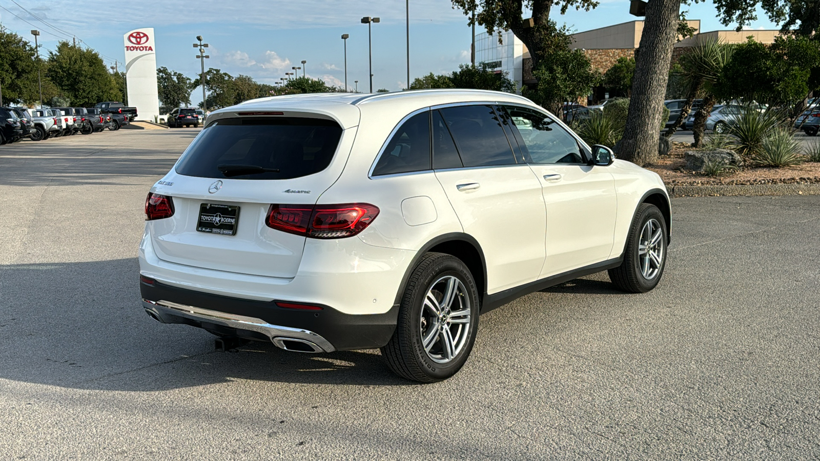 2021 Mercedes-Benz GLC GLC 300 7