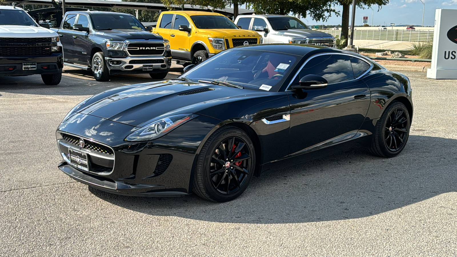 2017 Jaguar F-TYPE Premium 3