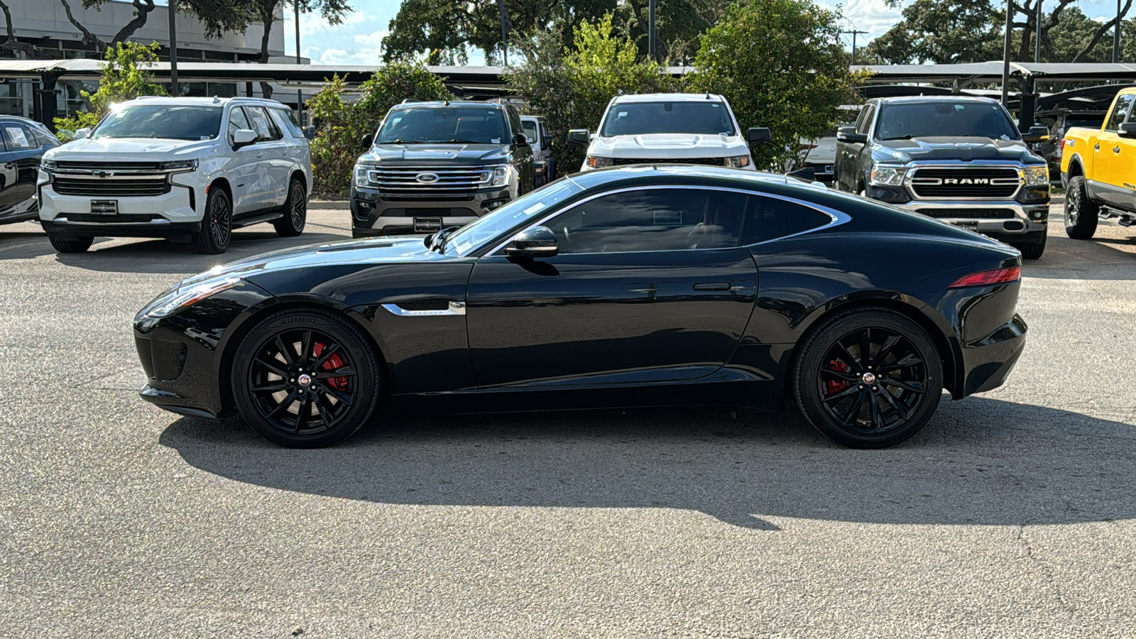 2017 Jaguar F-TYPE Premium 4