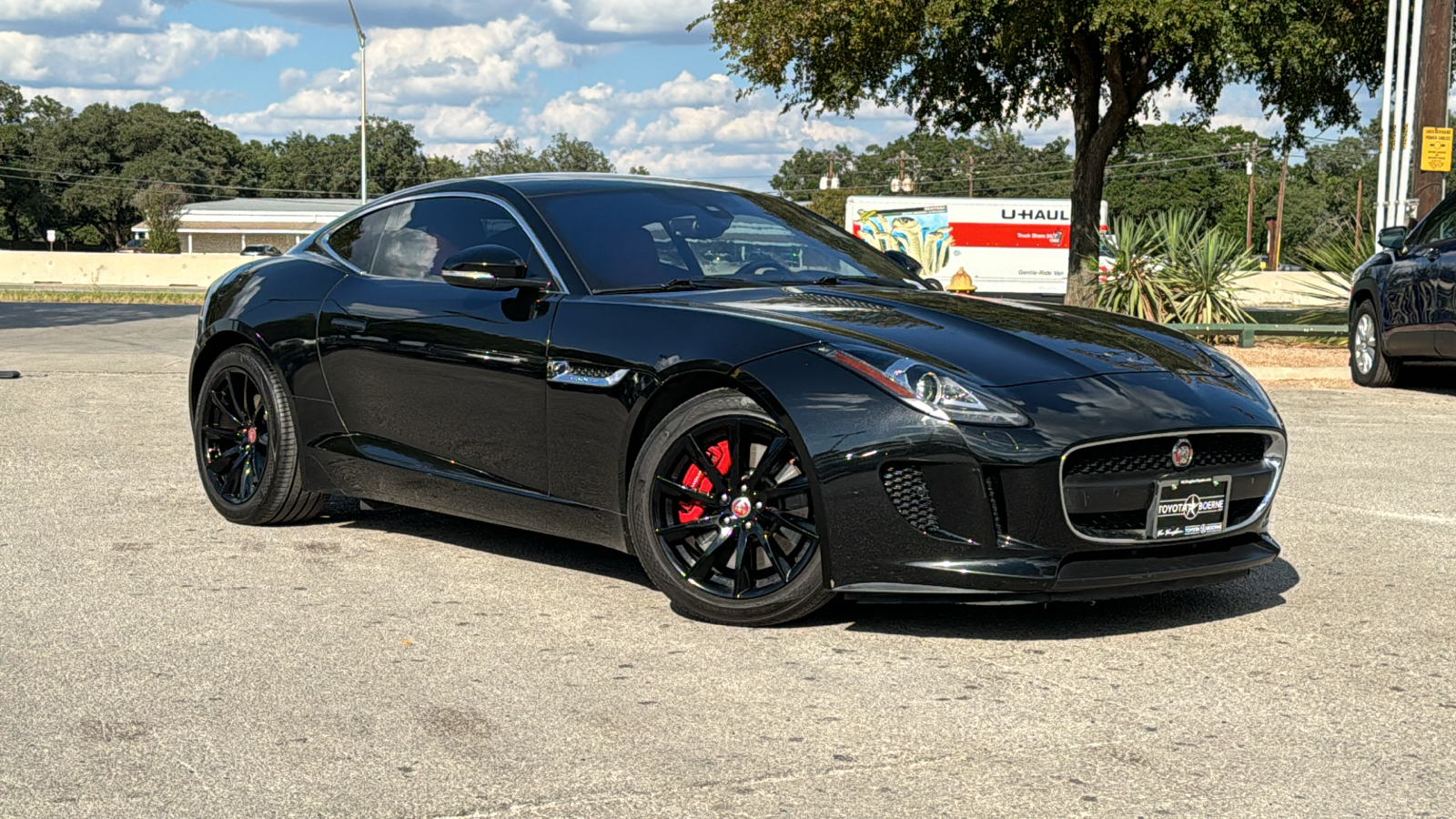 2017 Jaguar F-TYPE Premium 33