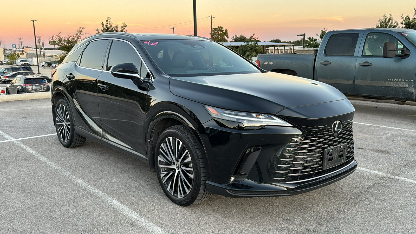 2023 Lexus RX 350 Premium 2