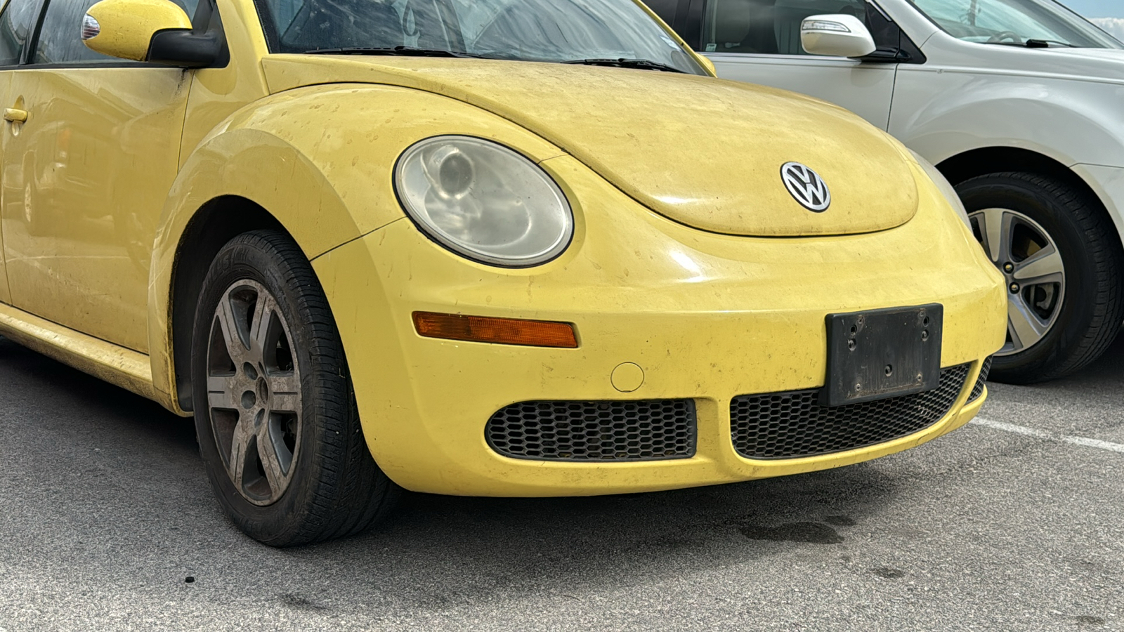 2006 Volkswagen Beetle 2.5L 9