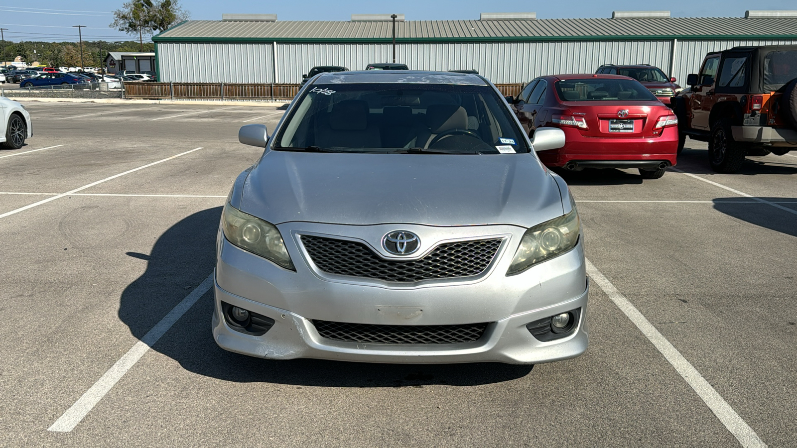 2010 Toyota Camry SE 2