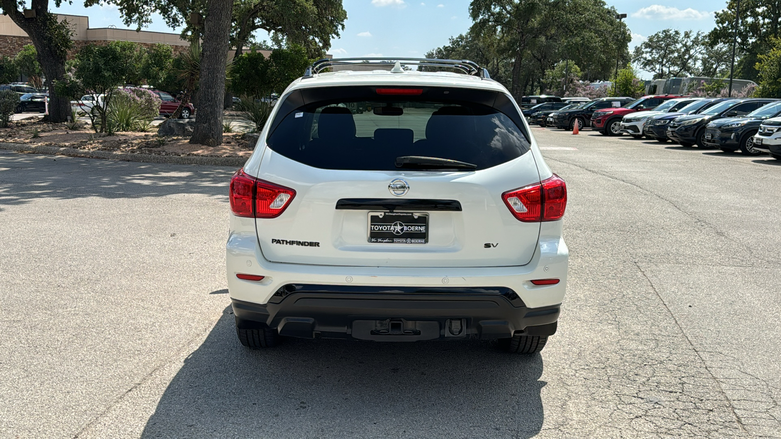 2019 Nissan Pathfinder SV 7