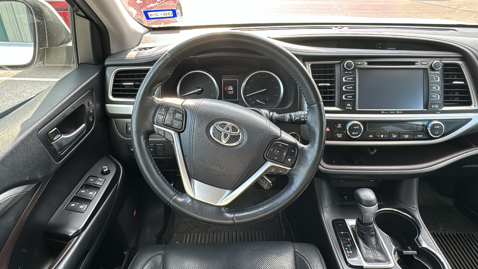 2018 Toyota Highlander Limited Platinum 11