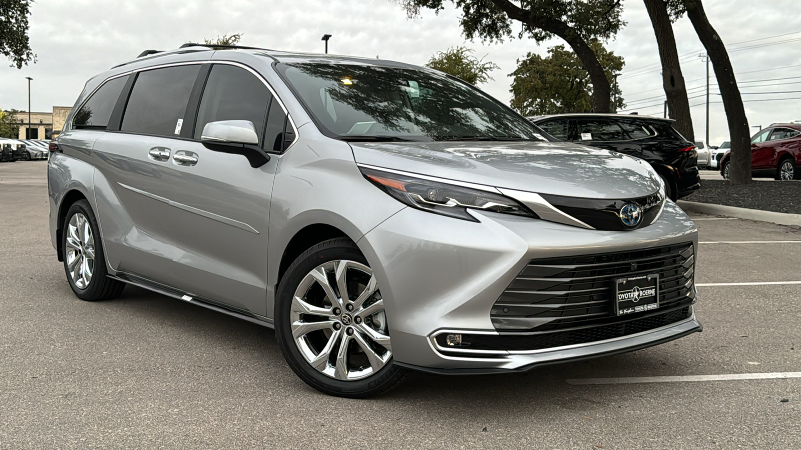 2024 Toyota Sienna Platinum 25