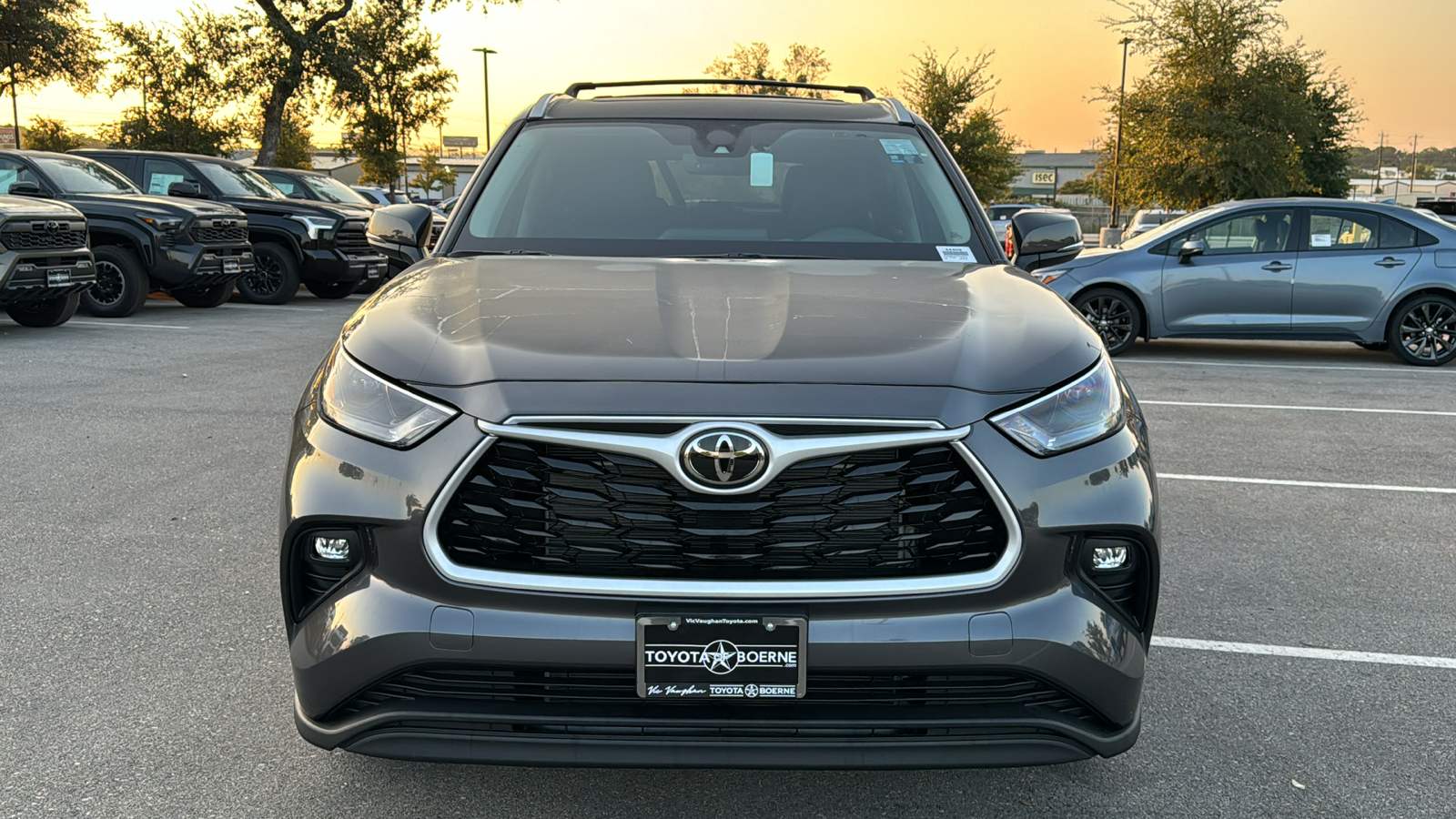 2024 Toyota Highlander XLE 3