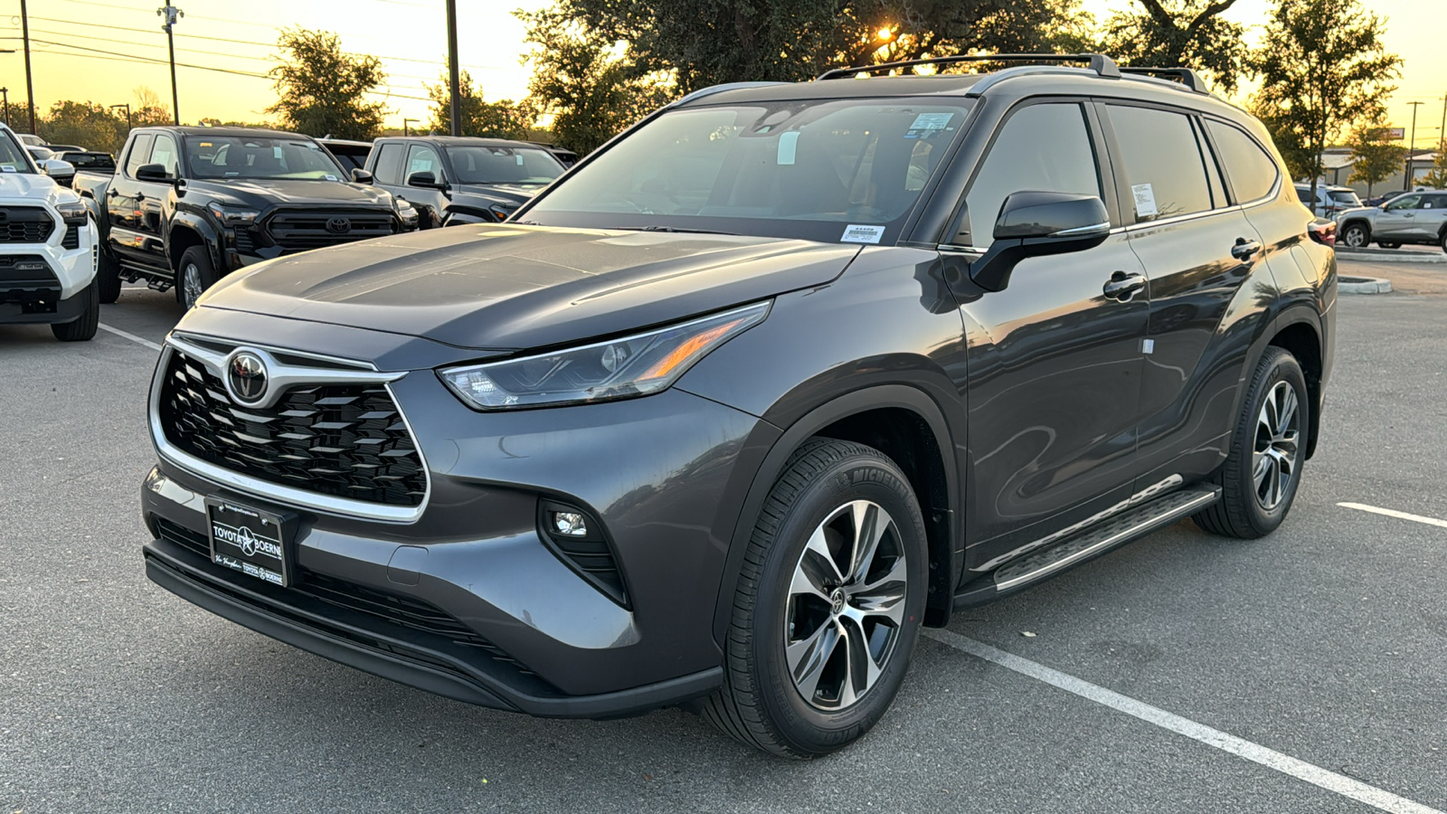 2024 Toyota Highlander XLE 4