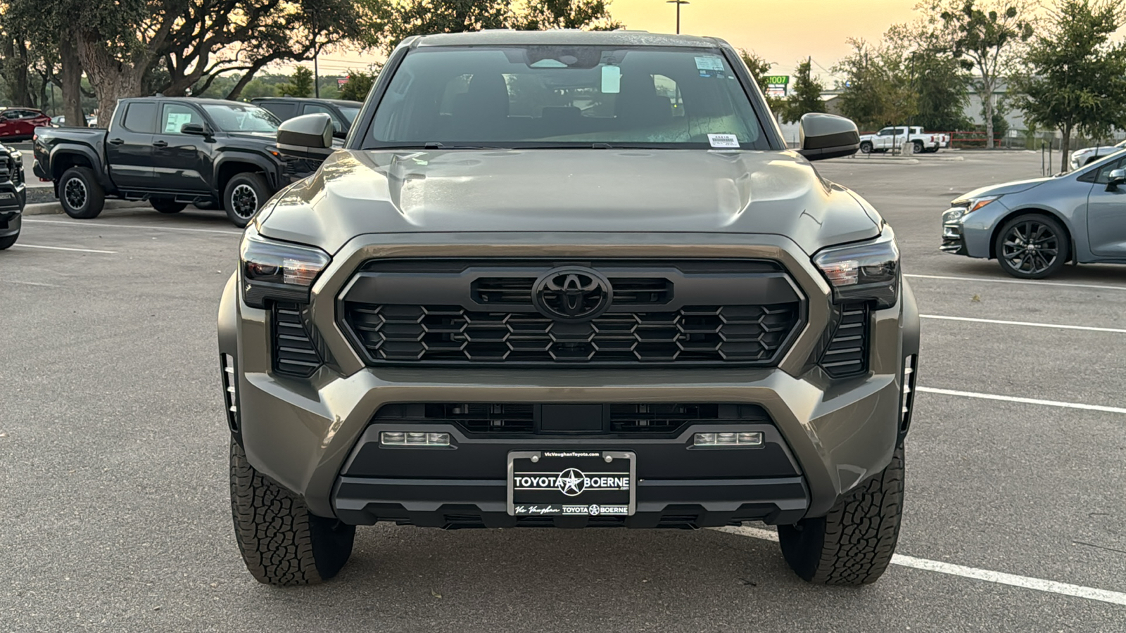 2024 Toyota Tacoma TRD Off-Road 3