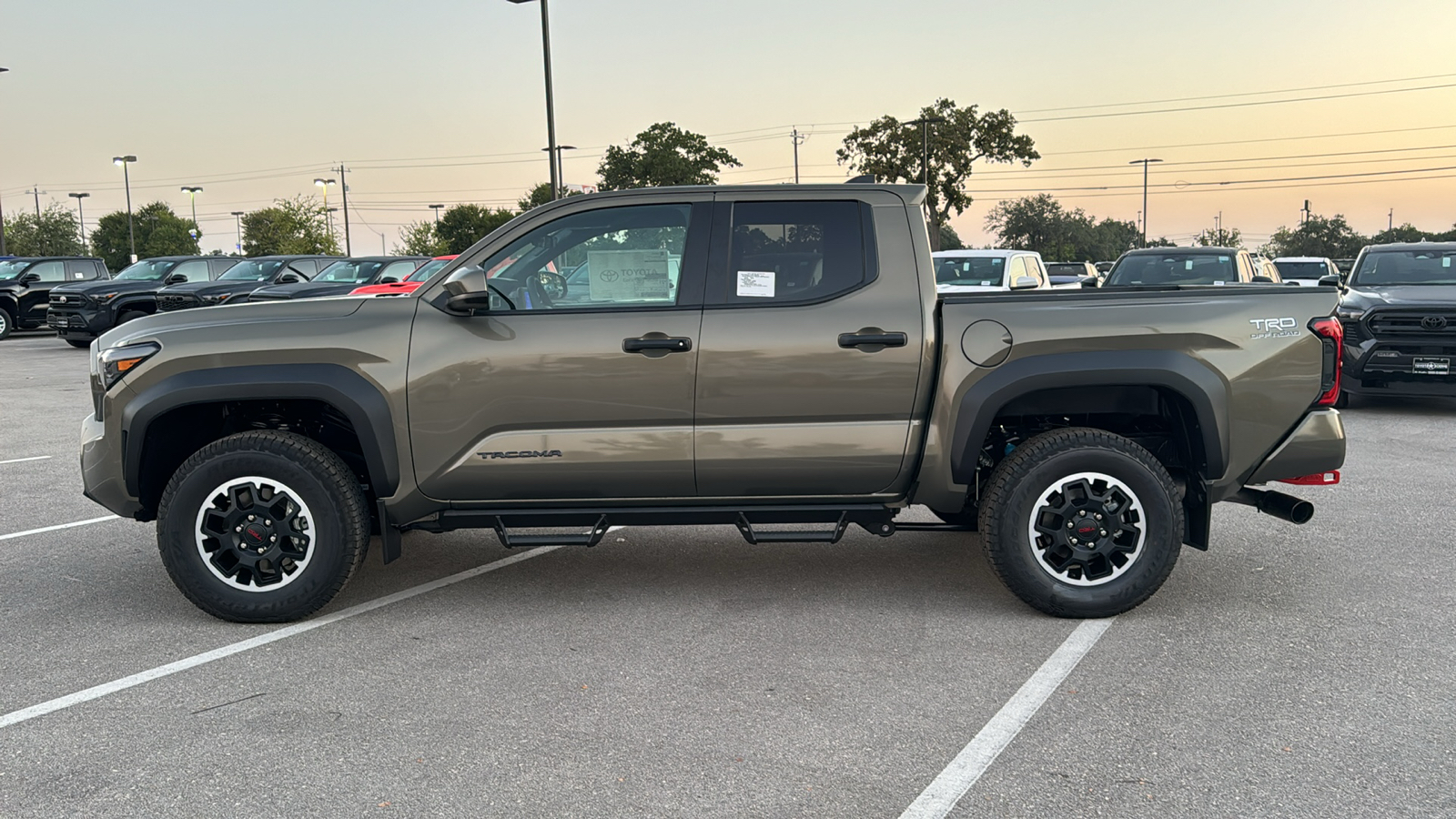 2024 Toyota Tacoma TRD Off-Road 5