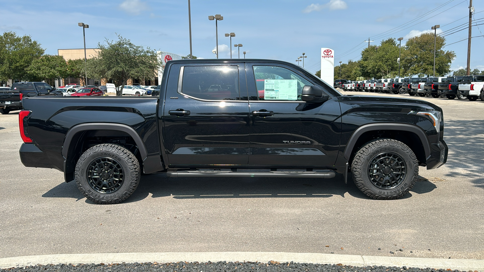 2024 Toyota Tundra SR5 8