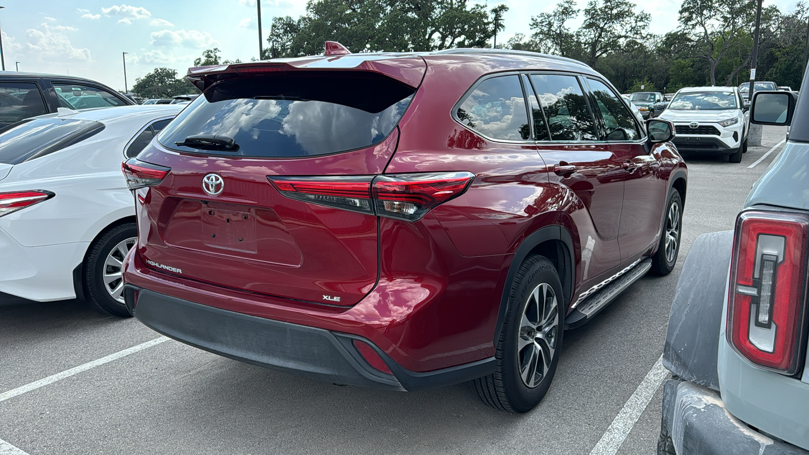 2022 Toyota Highlander XLE 7