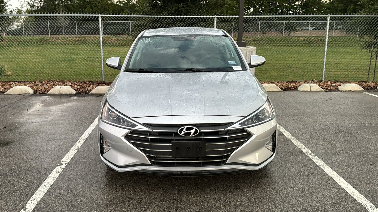 2019 Hyundai Elantra SE 3