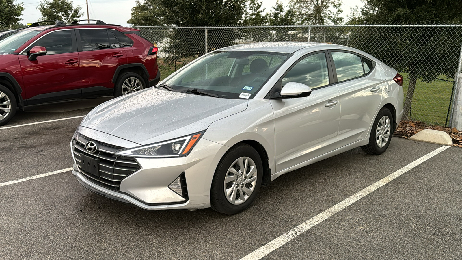 2019 Hyundai Elantra SE 4