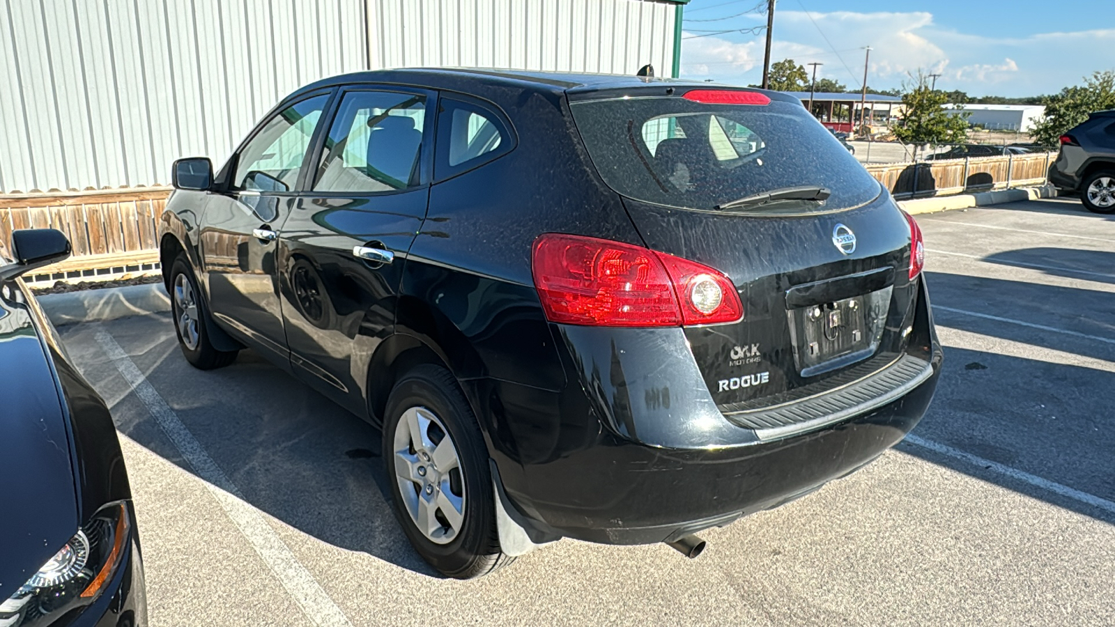 2010 Nissan Rogue S 5