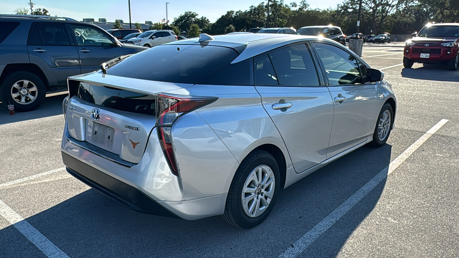 2016 Toyota Prius Two 6