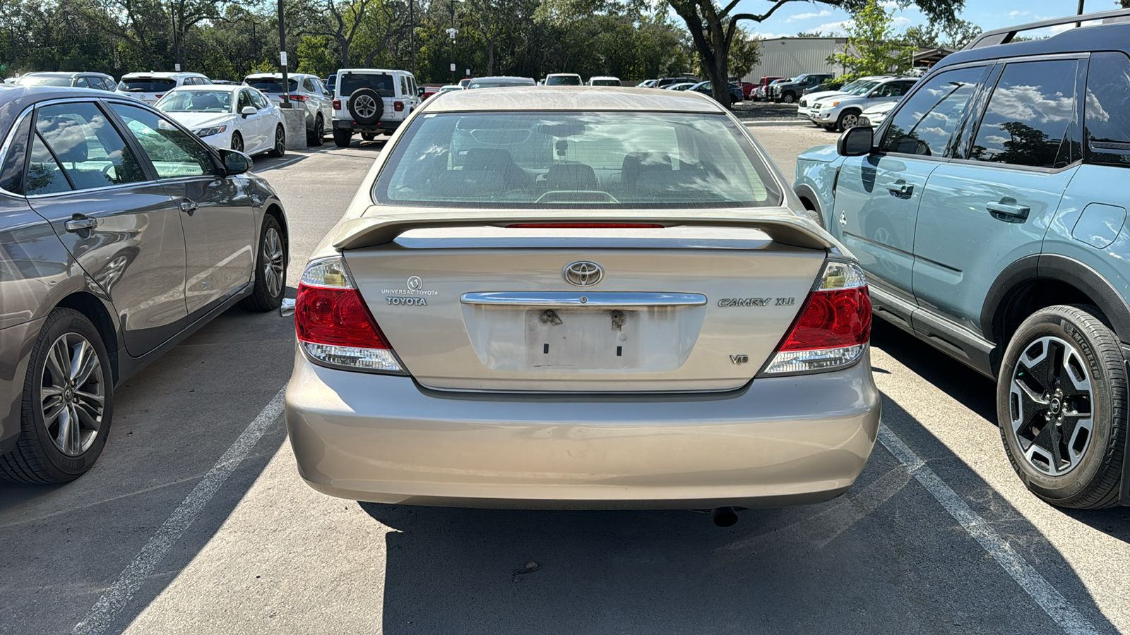 2005 Toyota Camry XLE 5