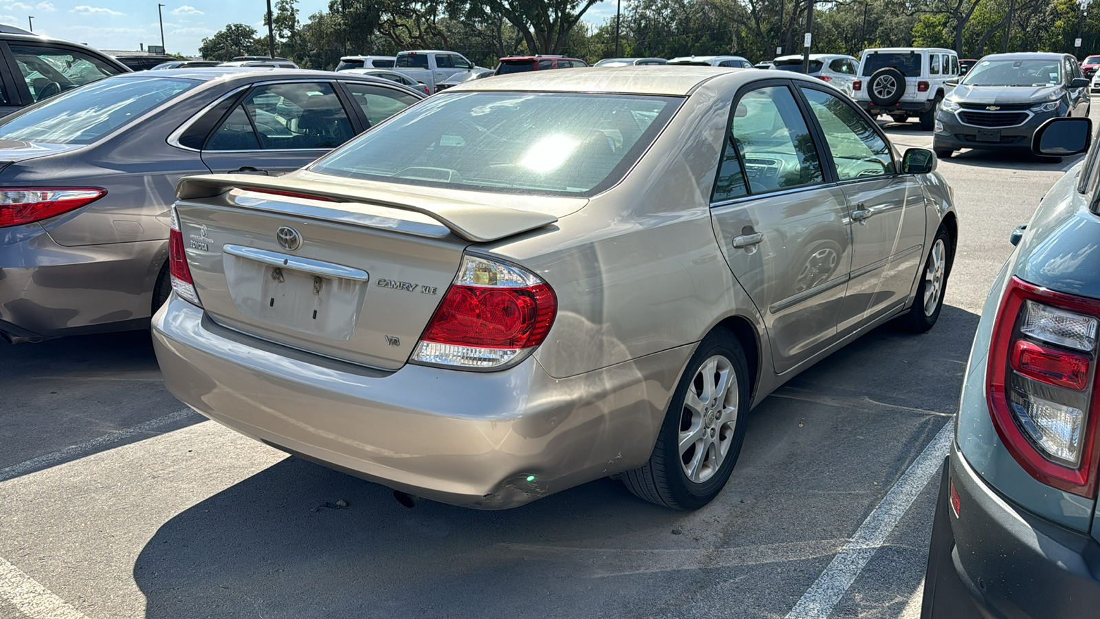 2005 Toyota Camry XLE 6