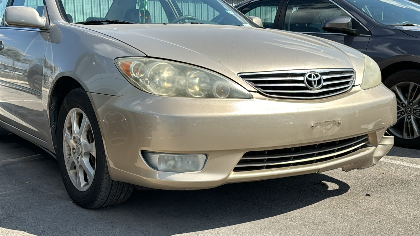 2005 Toyota Camry XLE 9