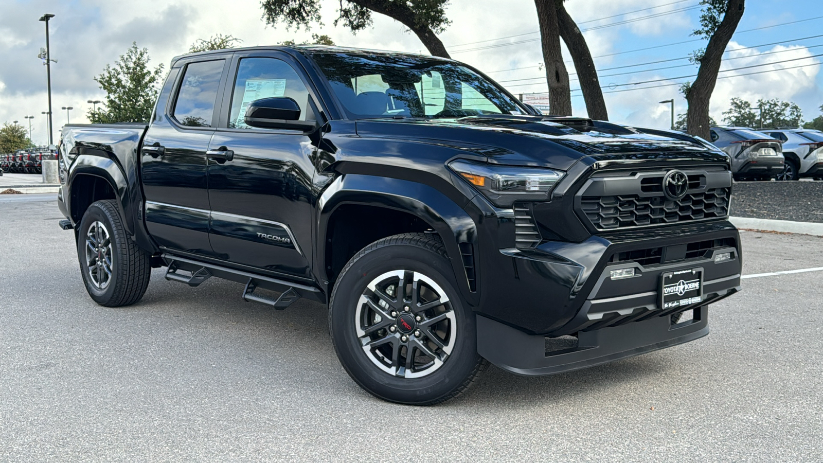 2024 Toyota Tacoma TRD Sport 2