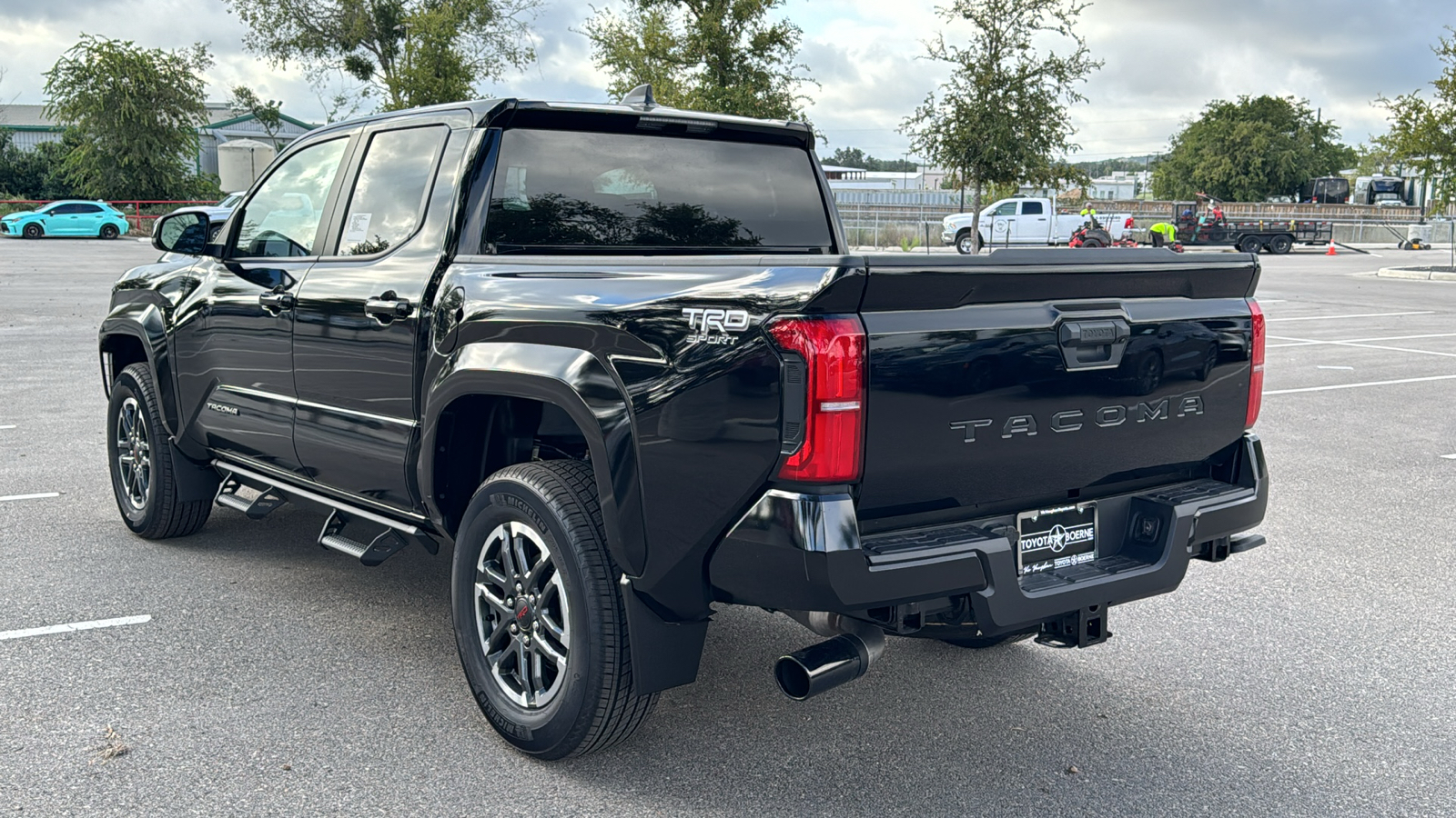 2024 Toyota Tacoma TRD Sport 6