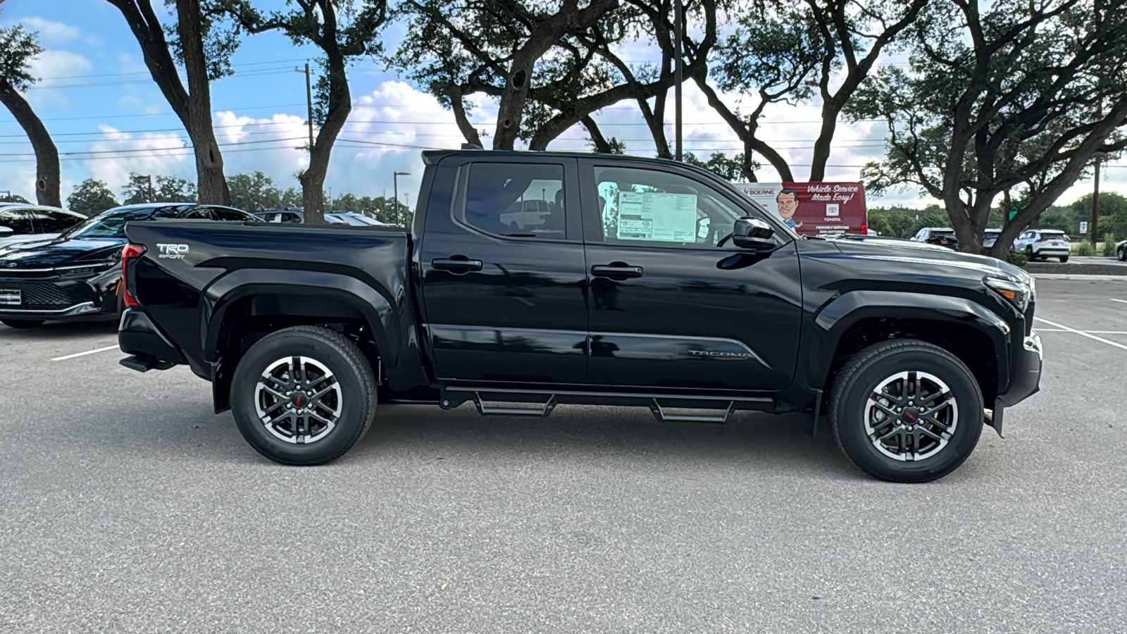 2024 Toyota Tacoma TRD Sport 9