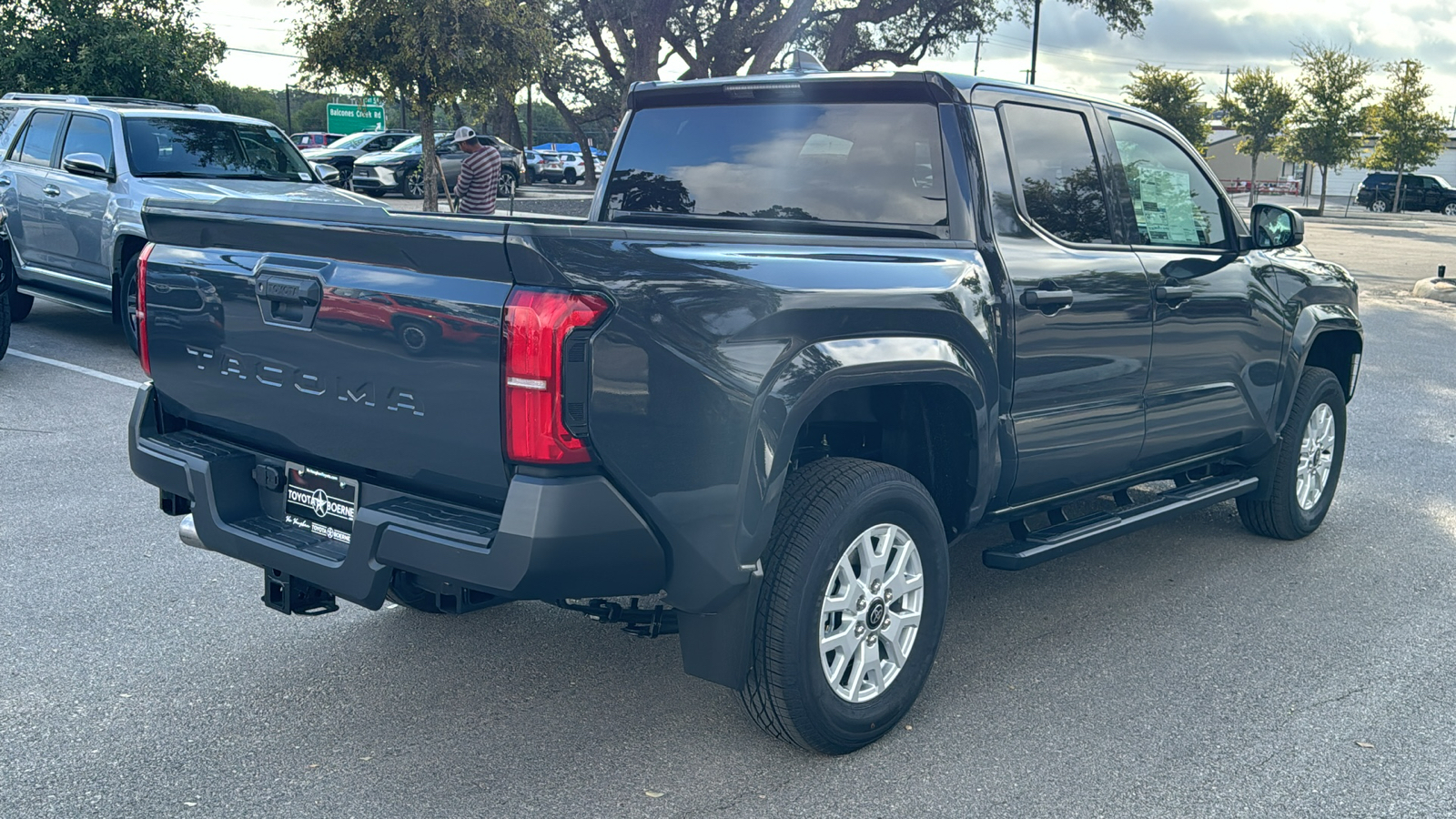 2024 Toyota Tacoma SR 8