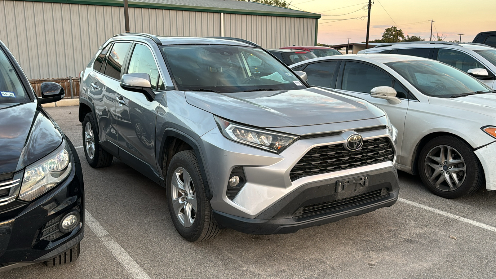 2019 Toyota RAV4 XLE 11